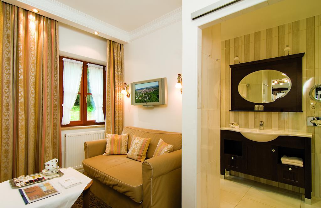 Burghotel Ротенбург-на-Таубере Экстерьер фото