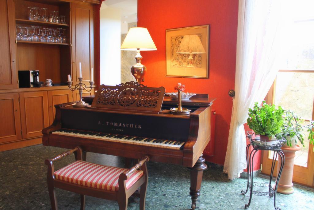 Burghotel Ротенбург-на-Таубере Экстерьер фото